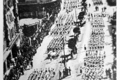 PIMENTEL-Aspectos-Gerais-de-Porto-Alegre-1945_Parada-da-patria_06_w