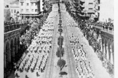 PIMENTEL-Aspectos-Gerais-de-Porto-Alegre-1945_Parada-da-patria_07_w