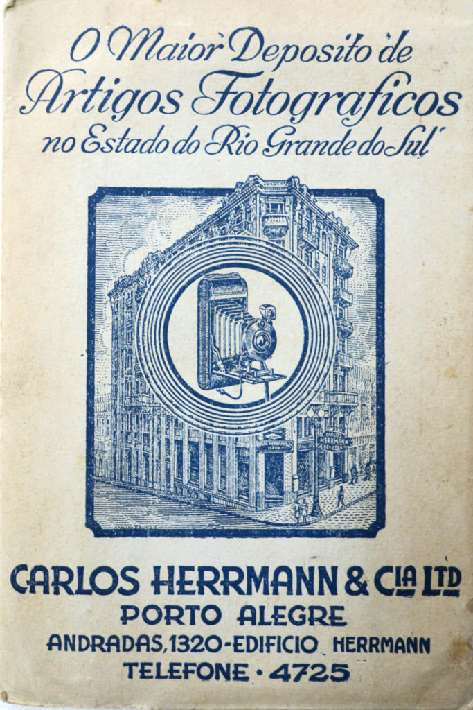 Envelope da Casa Herrmann encontrado no acervo de Francis Pelíchek. Arquivo Histórico do Instituto de Artes da UFRGS.
